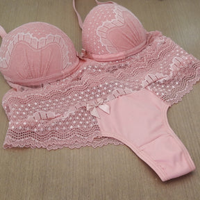 Conjunto Mayná