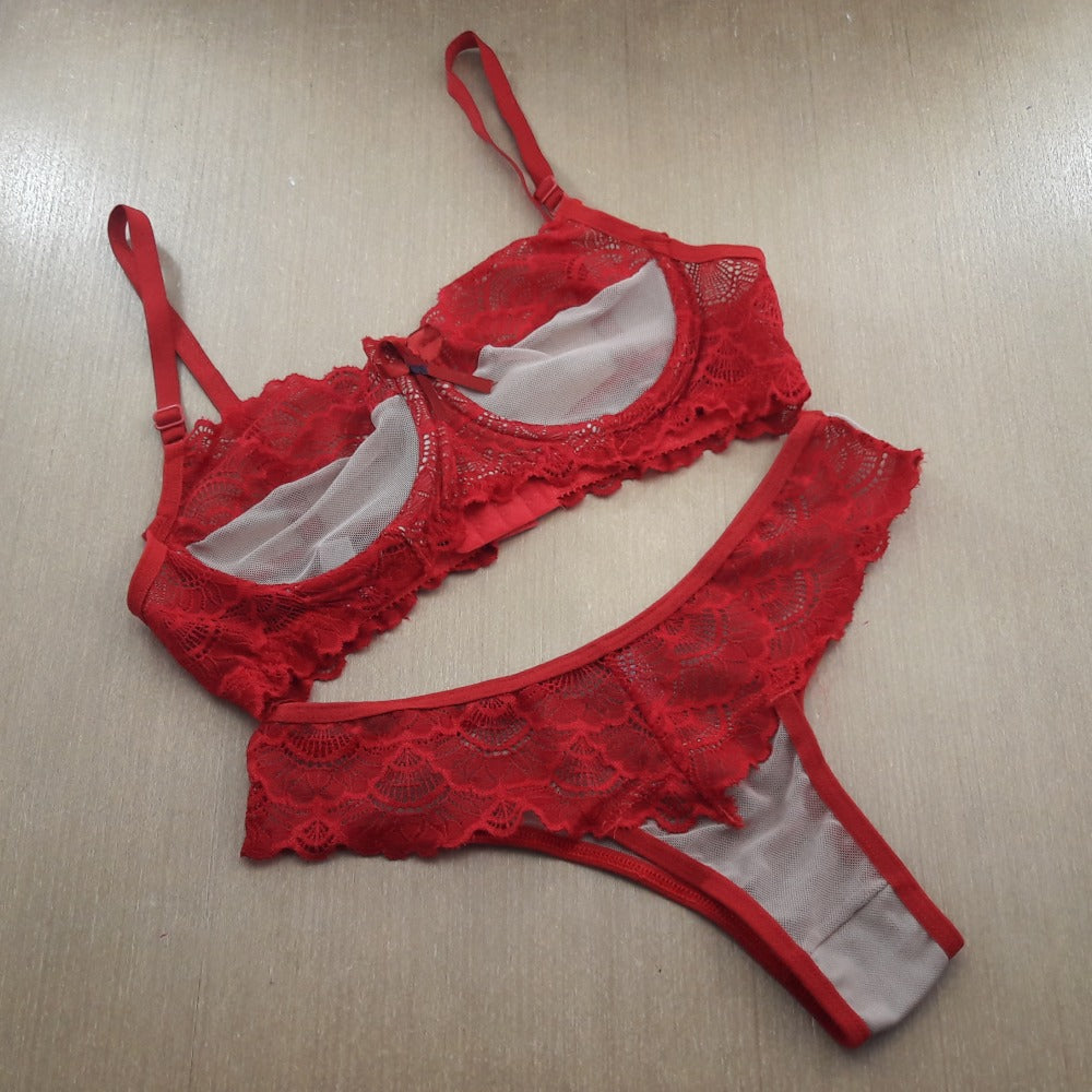 Conjunto Sexy sem Bojo e com Arco em Tule e Renda de Poliamida